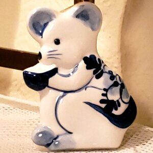 Vintage Danish Ceramic Glazed Blue White Hand-painted Mouse Solvang